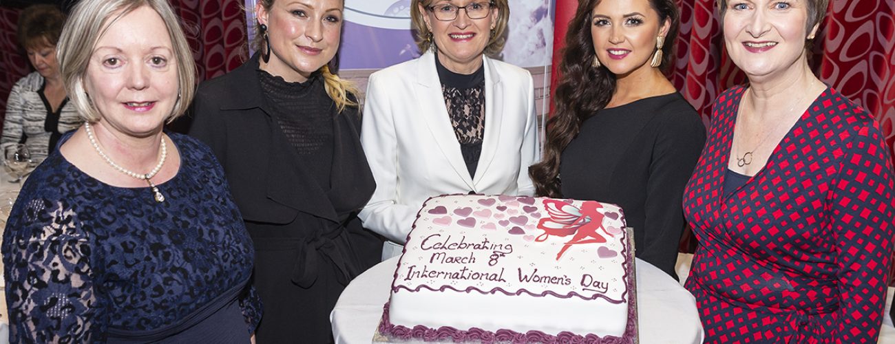 CAM11195 copy CAM11195 copy